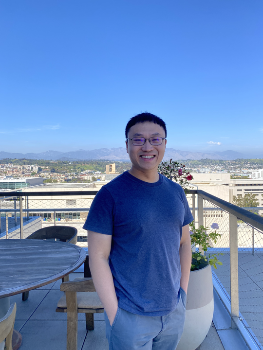 Yujie Huang